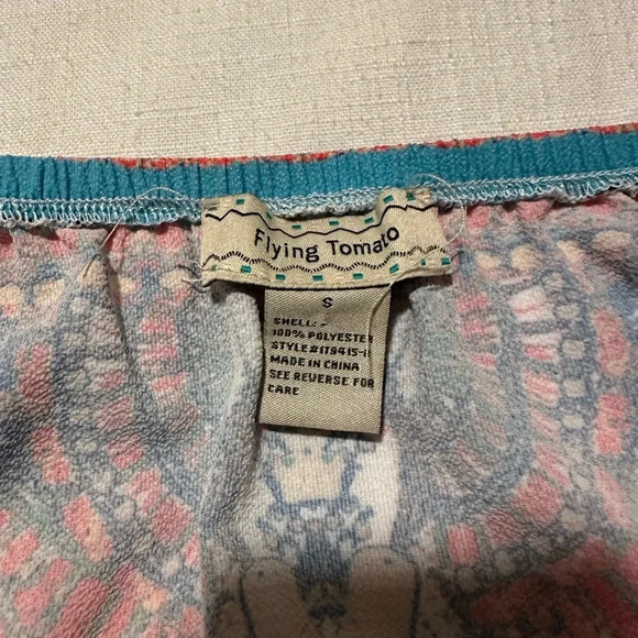 Flying Tomato Short Sleeve Tropical Floral Off The Shoulder Top Small - Picture 2 of 2